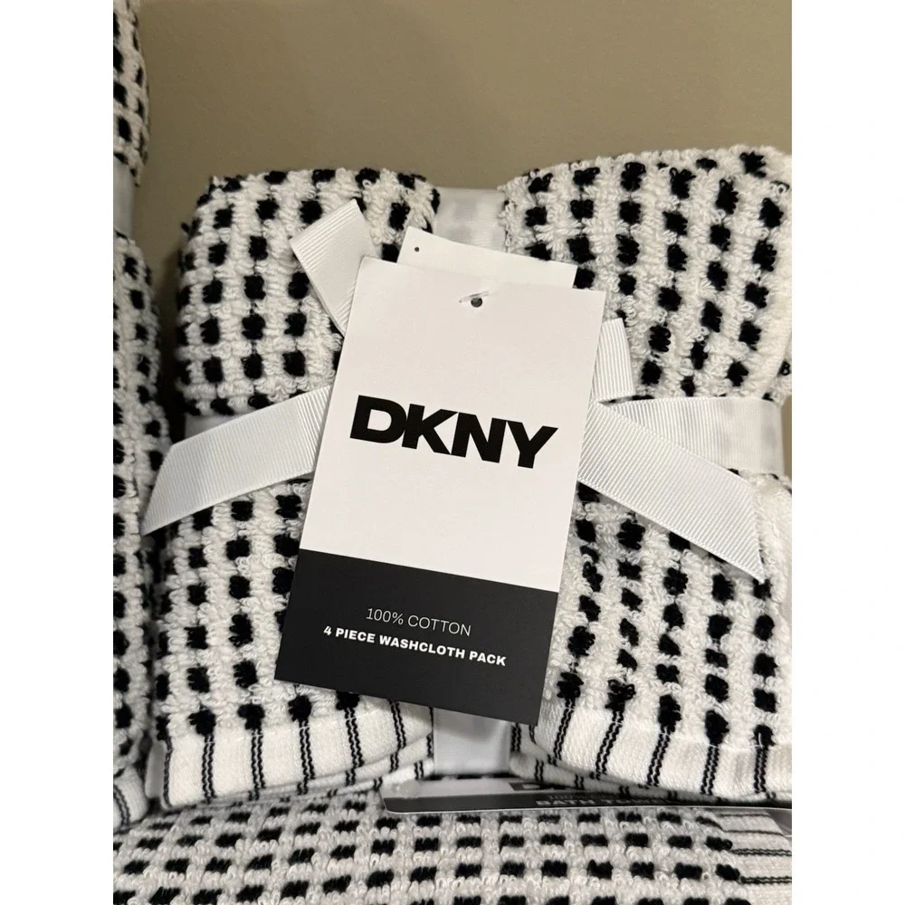 DKNY 8 Pc Towel SET Black & White Checkered Cotton Checked 2 Bath 2 Hand 4 Wash